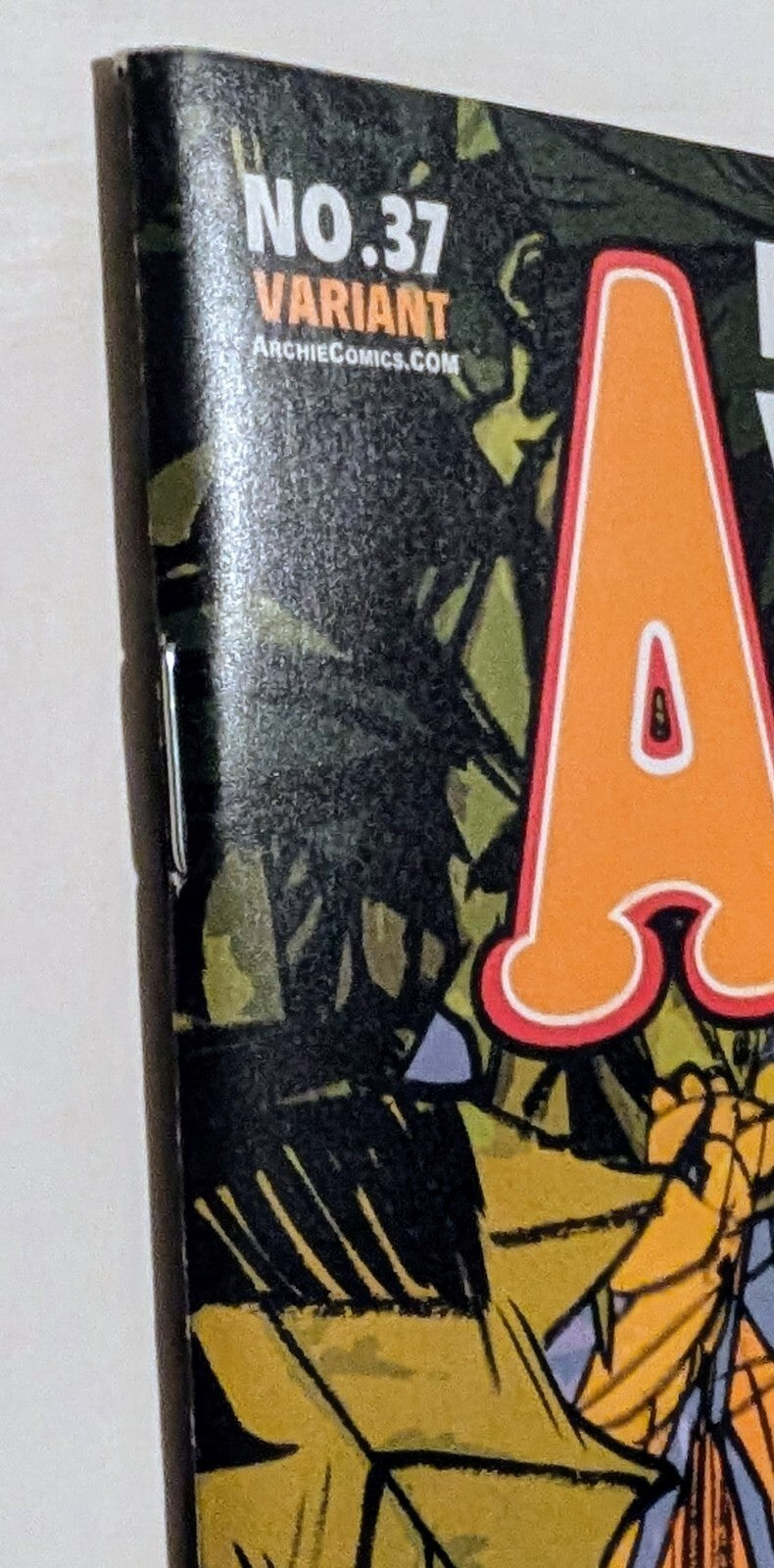 437243