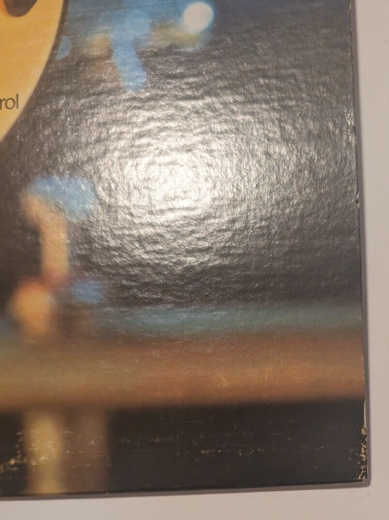 437472