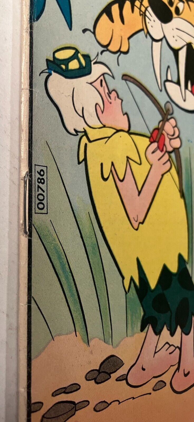 437258