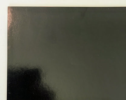 437497