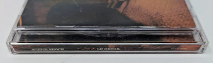 437633