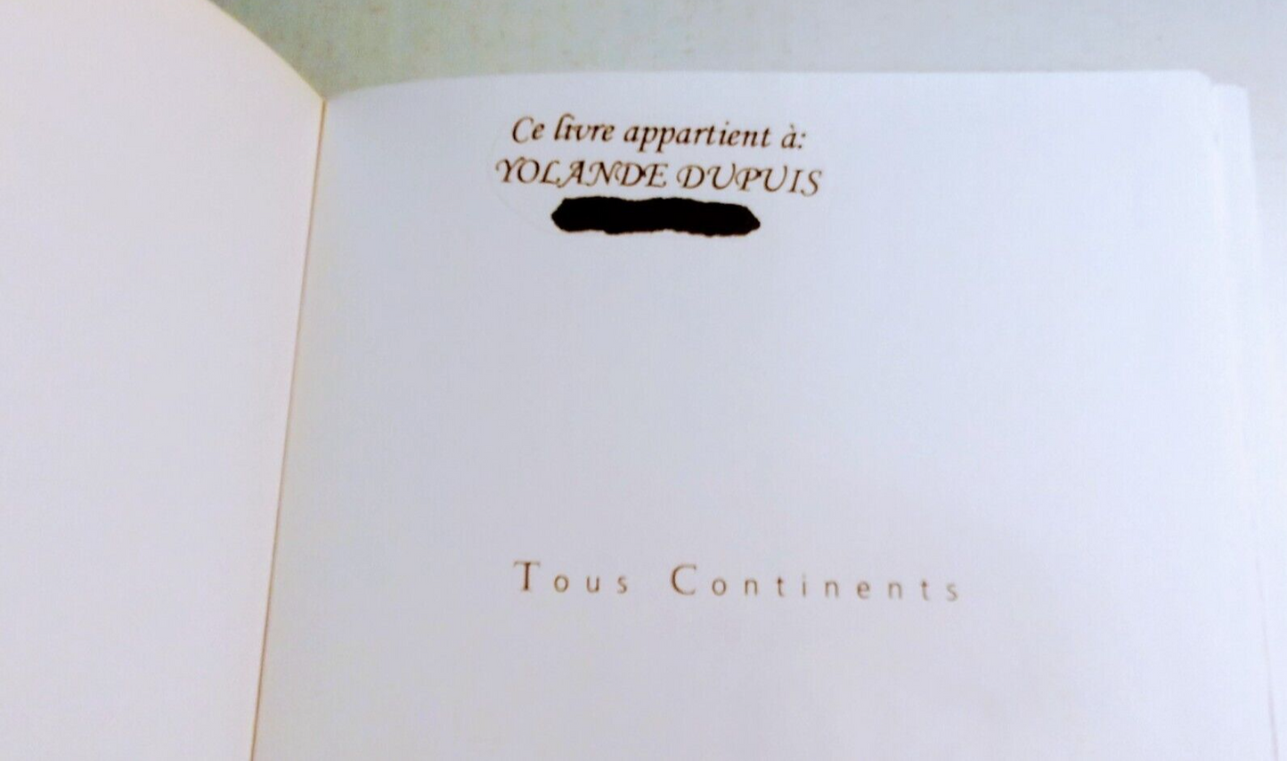 437688