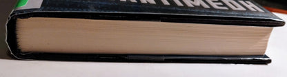 437631