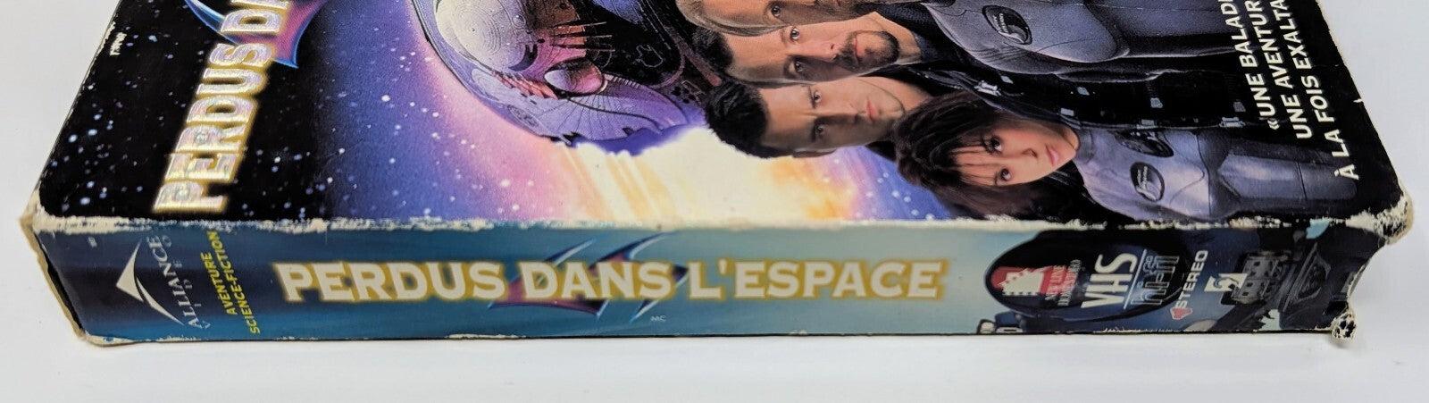 437703