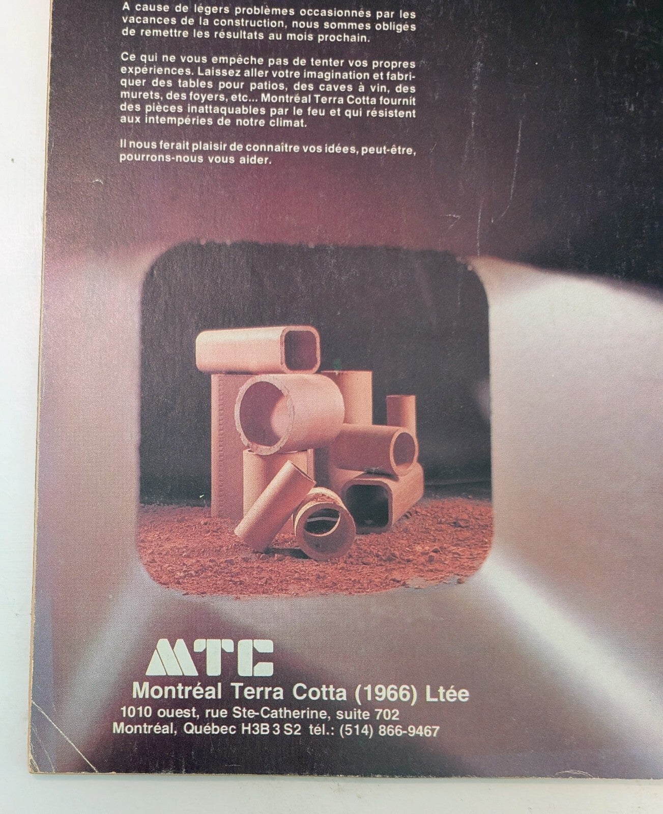 436960