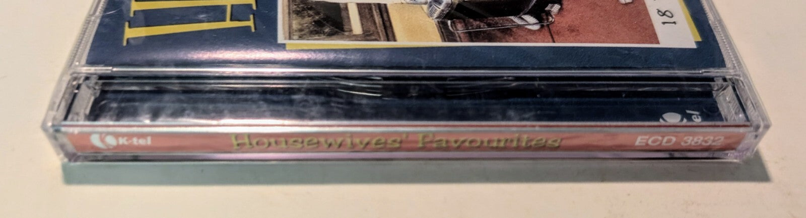 437304