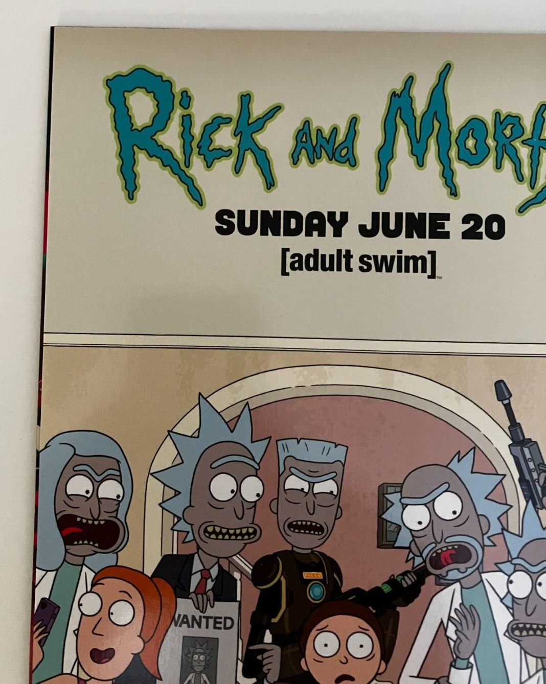 437118